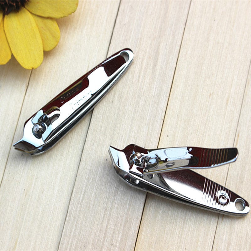 Household finger broth silver oblique mouth nail knife gold plated nail jig daily necessities 1 yuan store