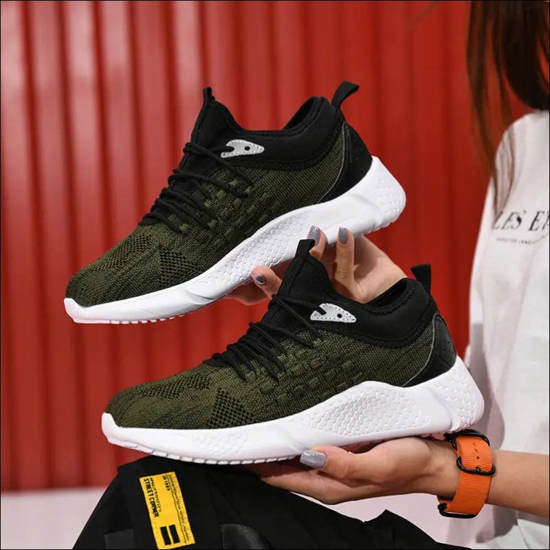 2020 autumn and winter trend coconut reflective casual shoes
