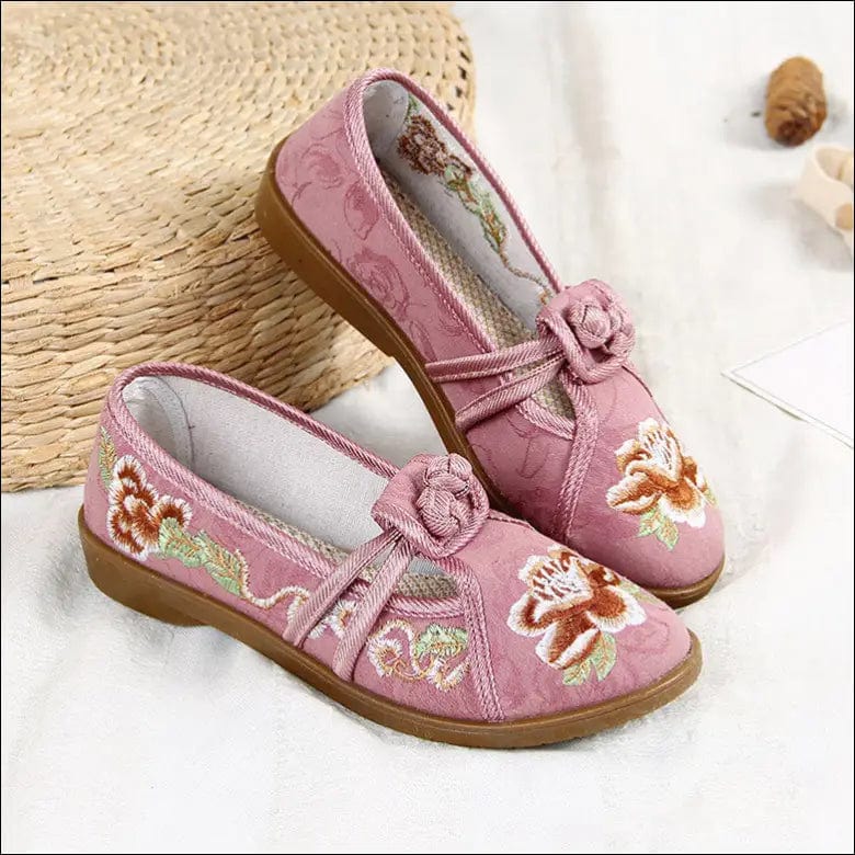 2020 spring new old Beijing cloth shoes Chinese style