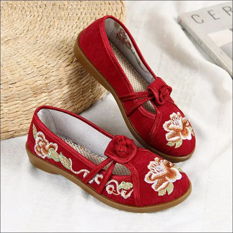 2020 spring new old Beijing cloth shoes Chinese style