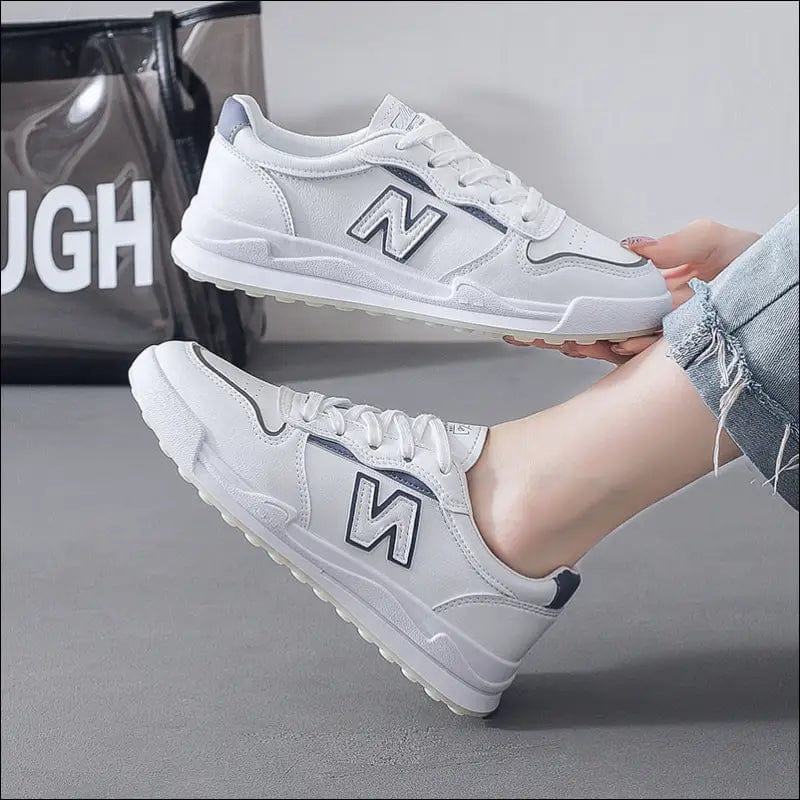 2021 autumn new sports shoes female INS student street shoot