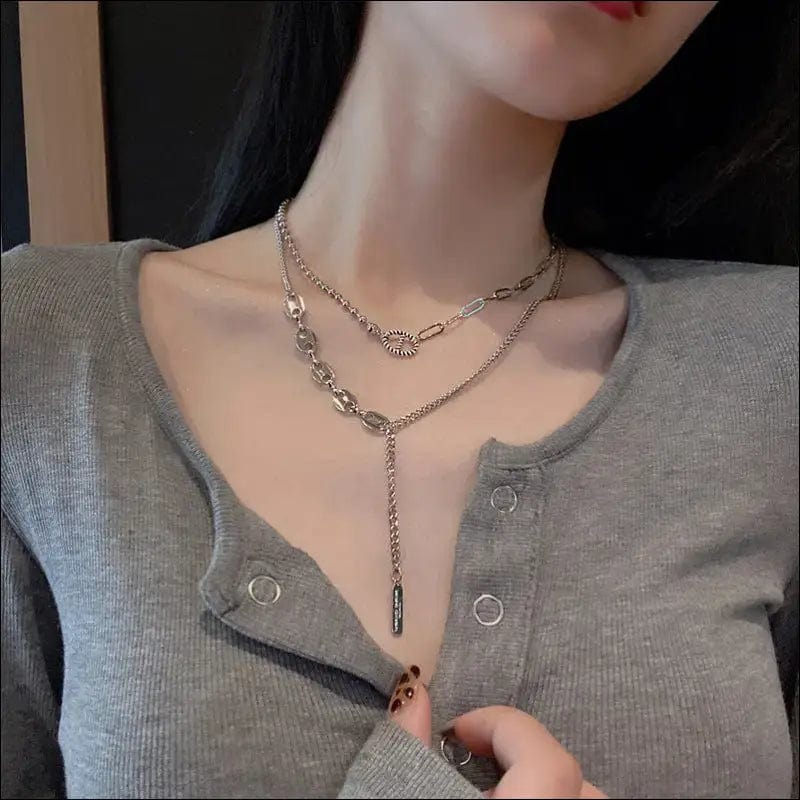 2021 new necklace female clavicle chain INS hip hop light