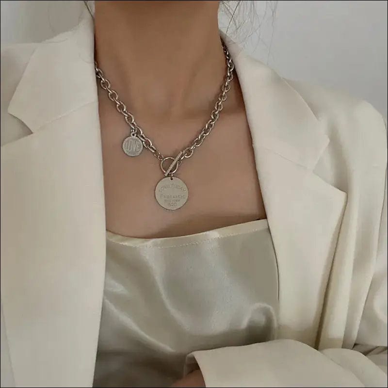 2021 new necklace female clavicle chain INS hip hop light