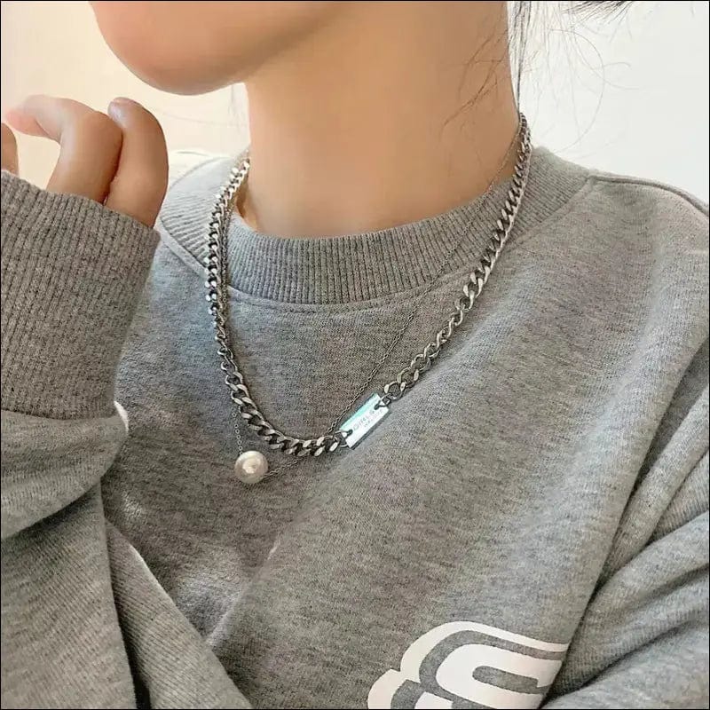 2021 new necklace female clavicle chain INS hip hop light