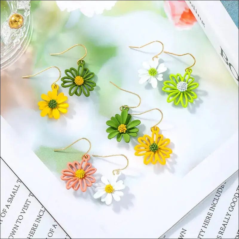 2021 new tide net red personality small flower ear nail