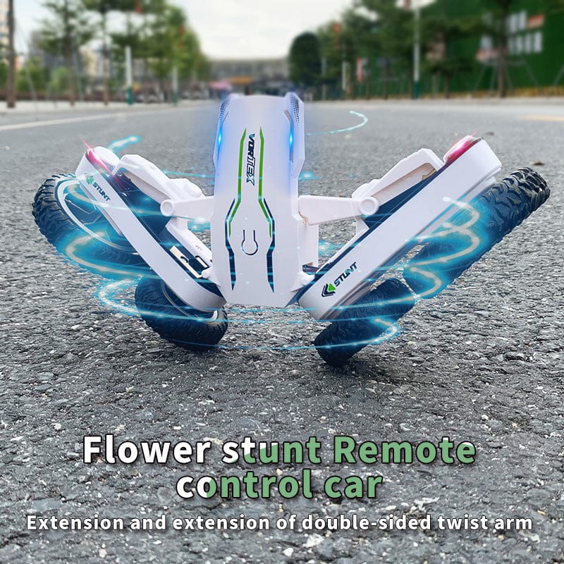 2.4G flowers car spray fumet truck RC double-sided deformation remote control car torsion rotating toy car