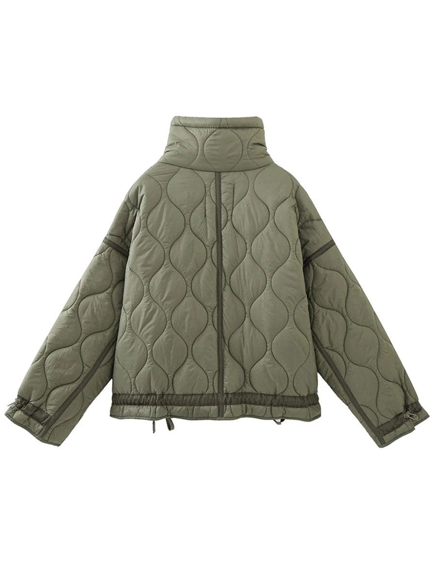Women s Warm Quilted Jacket with Hooded Collar and Zipper Closure - Stylish Winter Outerwear for Cold Weather
