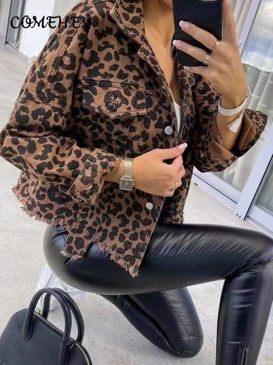 Fashion Leopard Denim Short Jacket Women Long Sleeve Lapel Pocket Buttons Raw Edge Female Coat 2024 Spring Vintage Streetwear