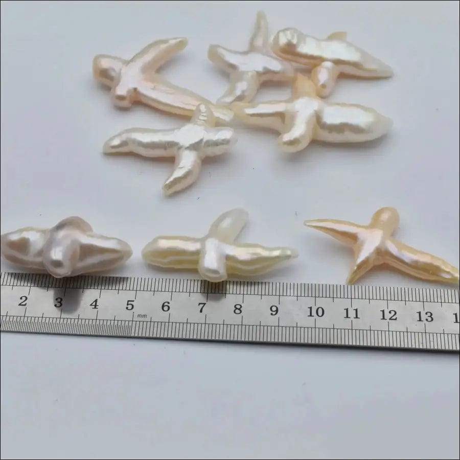 Big Granular Baroque Pearl Trise Shaped Chicken Claw Cross