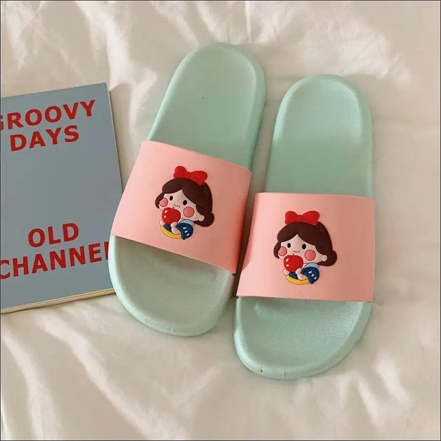 Cartoon cute girl heart cool slippers bathroom bath home