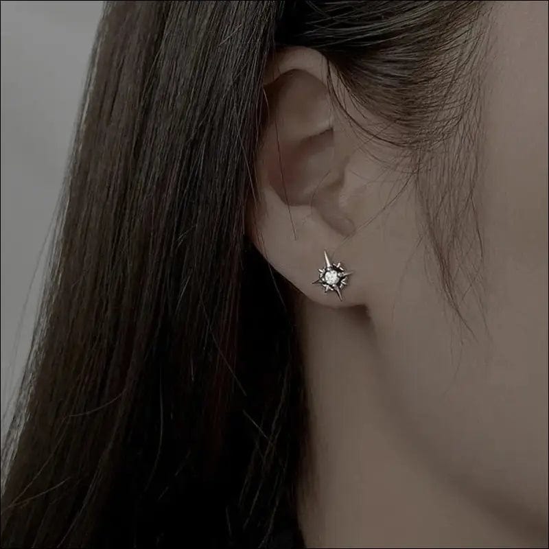 Crystal Star Stud Earrings - 10551791-default-title BROKER