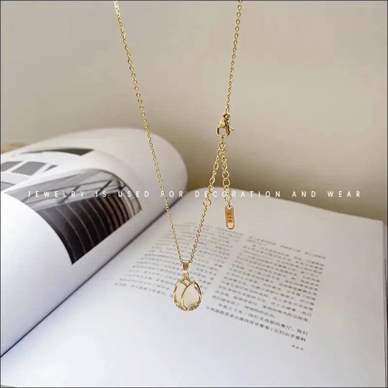 European and American retro titanium necklace female