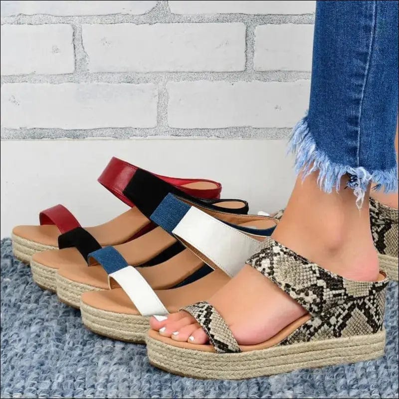 Fashionable Artificial PU Wedge Heel Women Sandals -