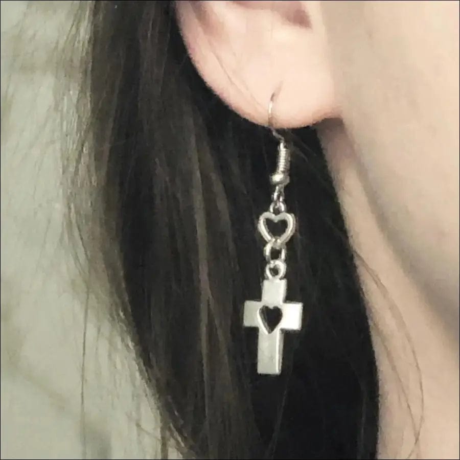 Goth Cross Heart Decor Dangle Earrings -