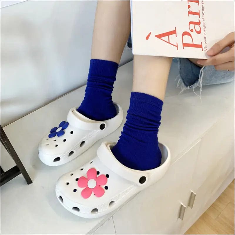 Hole shoes ins cute cartoon strawberry bear girl heart