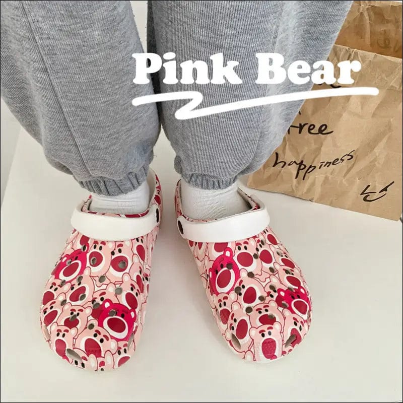 Hole shoes ins cute cartoon strawberry bear girl heart
