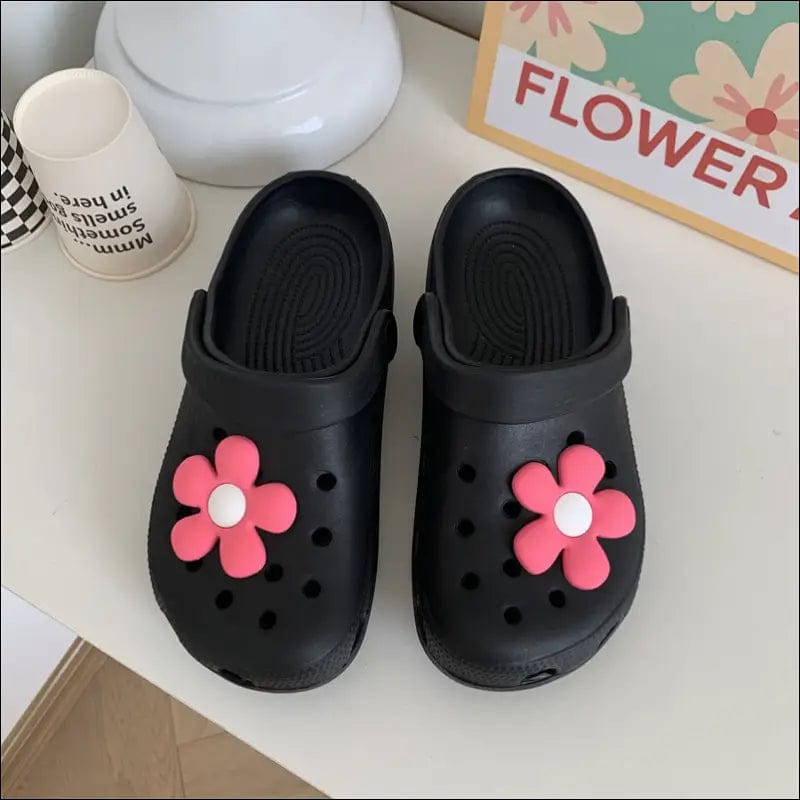 Hole shoes ins cute cartoon strawberry bear girl heart