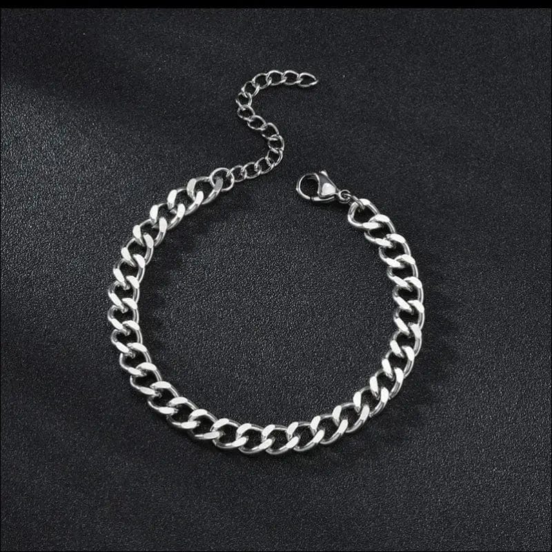 Japanese and South Korea trend Cubar chain titanium steel