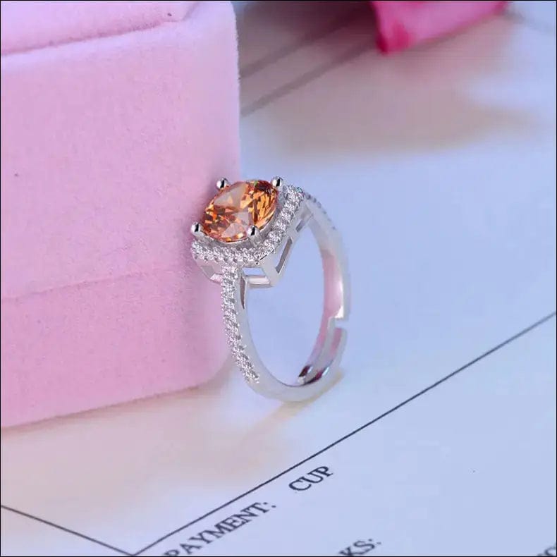 Korean fashion square light luxury four-claw ring female