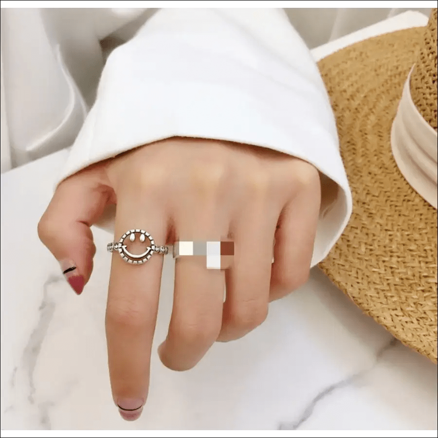 Korean jewelry INS wind retro ring female cold faint chain