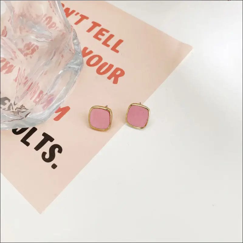 Korean new pink soda earrings INS network red retro ear nail