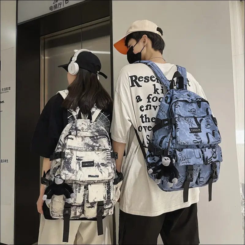Korean version of the graffiti men’s casual shoulder bag