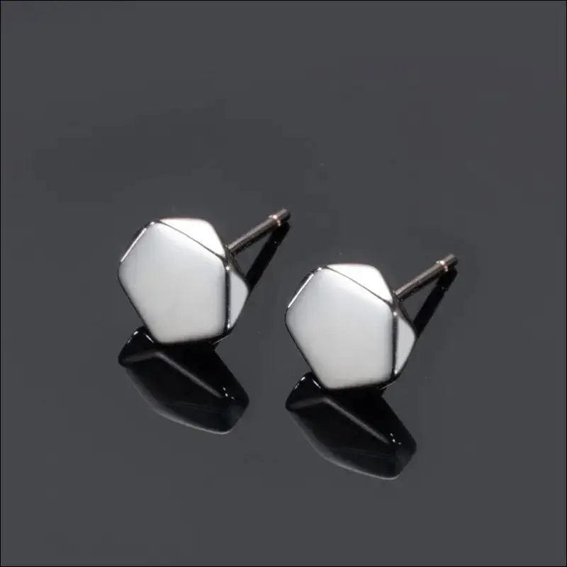 Korean version of the new rhombus black and white ear spike