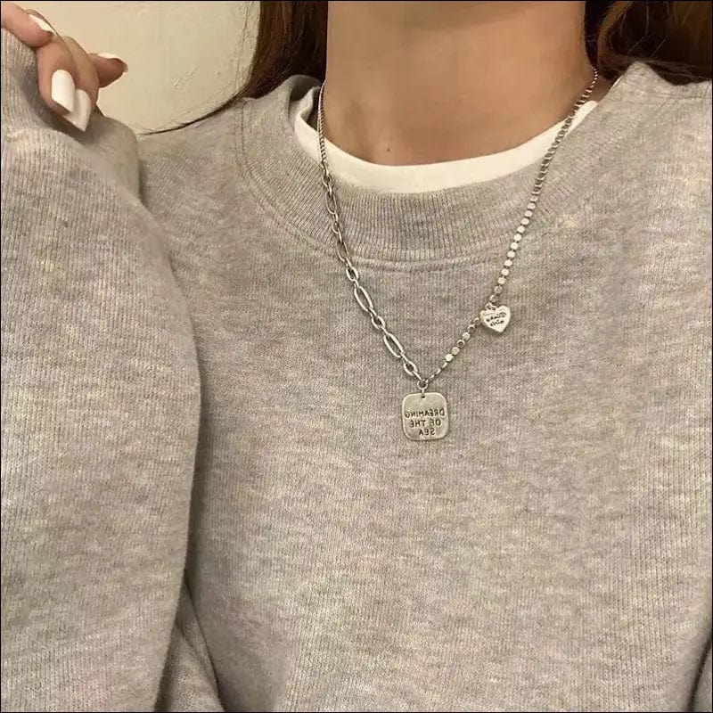 Light luxury niece splicing squares pendant necklace female