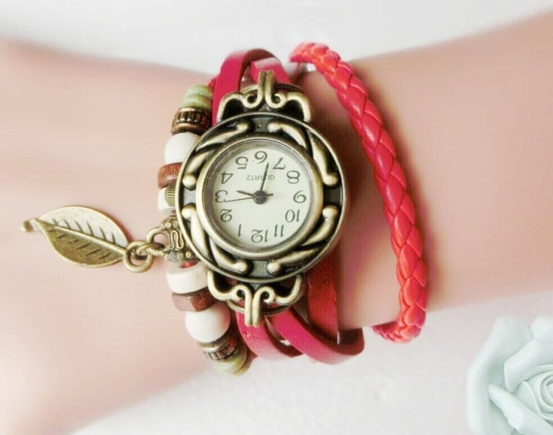 Multi-colored high-quality genuine leather vintage quartz watch