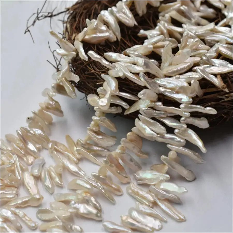 Natural freshwater pearl beads 4-6mm irregular shaped side