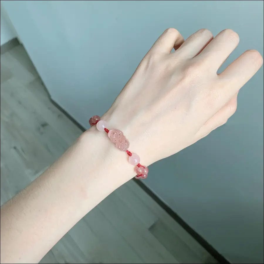 Natural strawberry crystal bracelet female nature red rope