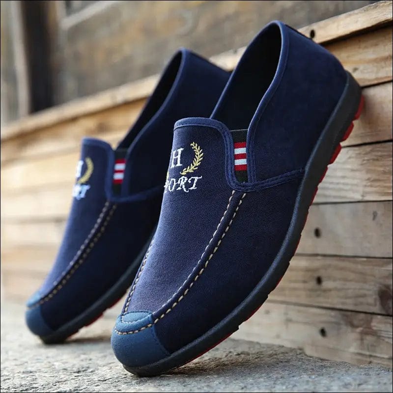 New old Beijing cloth shoes men’s light and breathable one