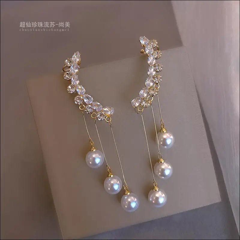 New personality fashion design zircon earrings for women