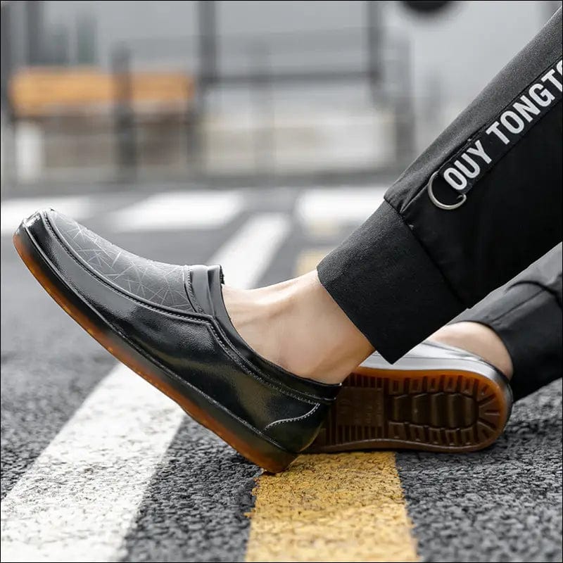 New rain shoes men’s wear water anti-skid waterproof boots