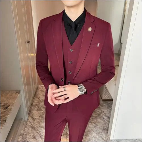 Sharp Man - Three-Piece Suit - Burgundy / Asian S is Eur XXS