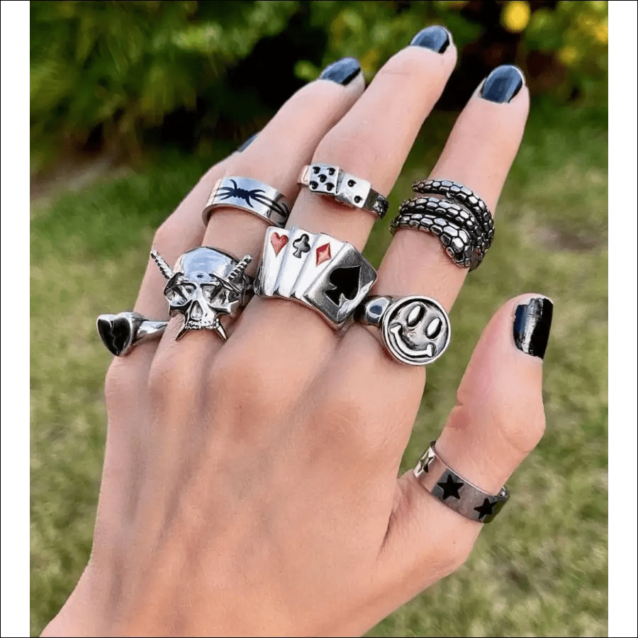 Silver Gothic Punk Graphic Rings - 51799629-7-rabbit BROKER