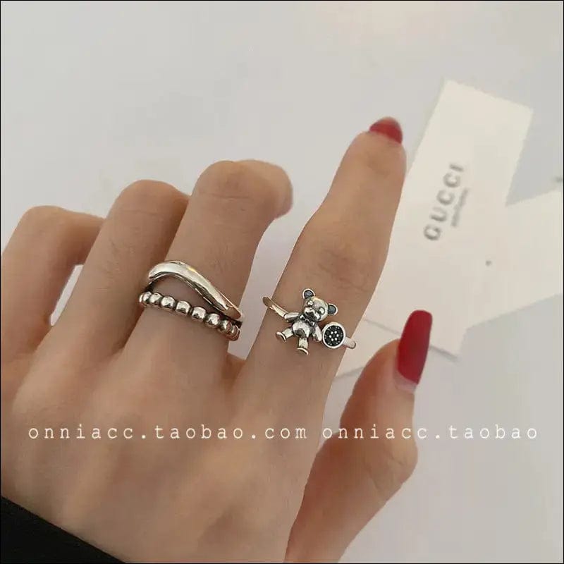 South Korea East Gate Bear Sphere Wave Multi-Layer Ring