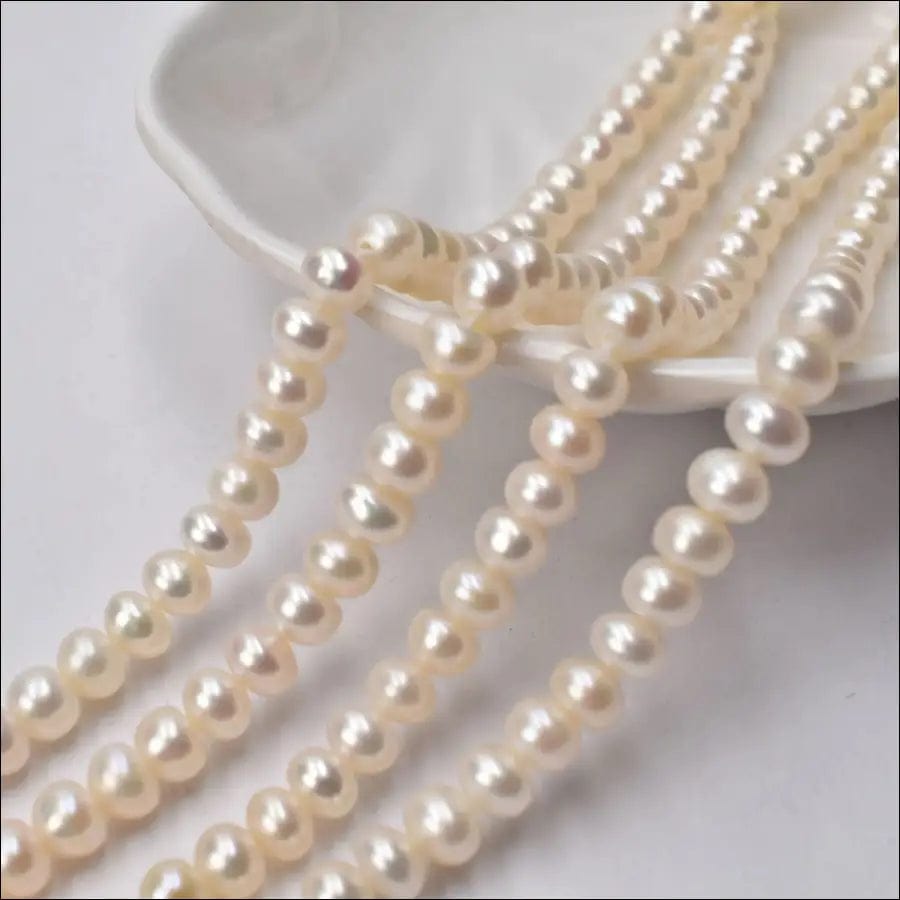 Strong light flawless 5-6mm thick four-sided pearl flat