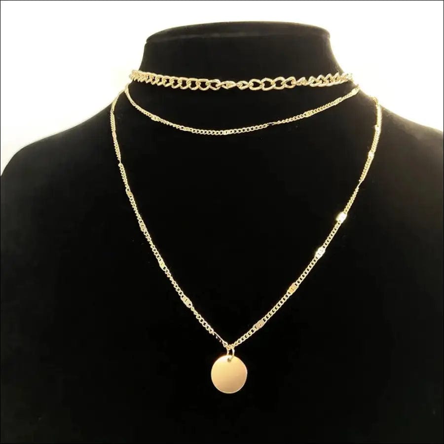 Vintage Necklace on Neck Gold Chain Women’s Jewelry Layered