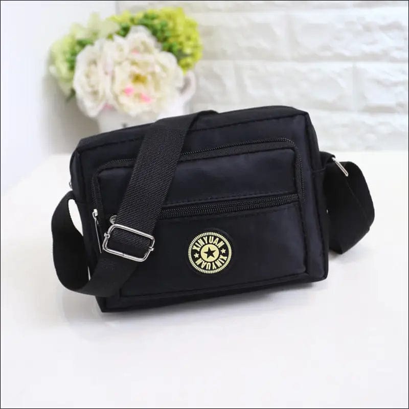 Wholesale 2021 new Messenger bag female canvas Mummy 20 × 15