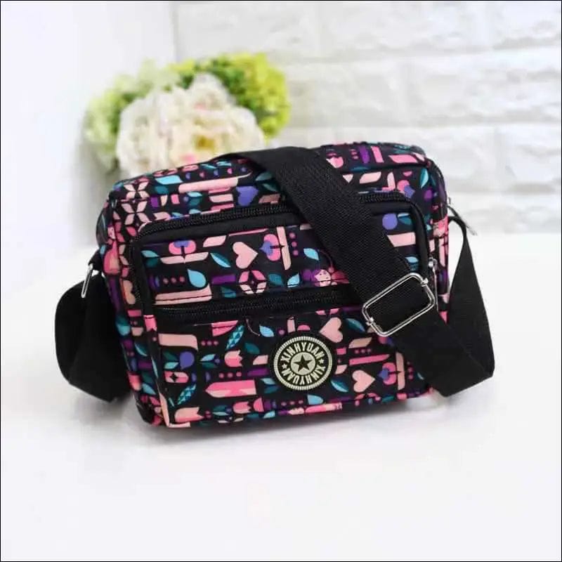 Wholesale 2021 new Messenger bag female canvas Mummy 20 × 15