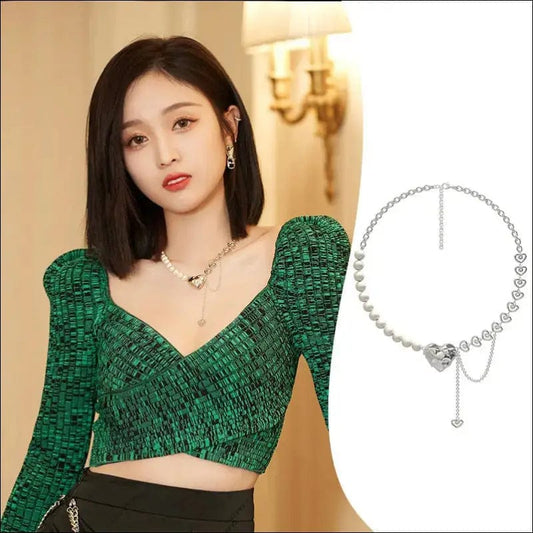 Wu Xuanyi also the same cream love pearl chain splicing