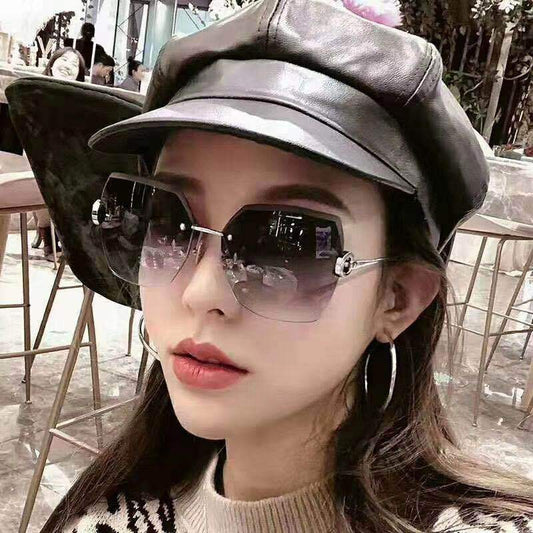 New sunglasses women's Korean version of the tideless crystal cutting sun glasses ladies anti-UV inlaid sunglasses