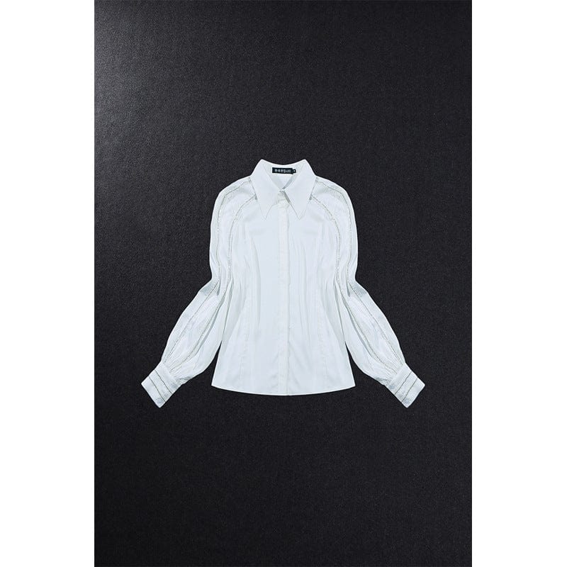 Han Snow star con camisa blanca de manga de linternas de flores pequeñas, trajes de moda, pantalones cortos para mujer de dos piezas a principios de otoño 6173