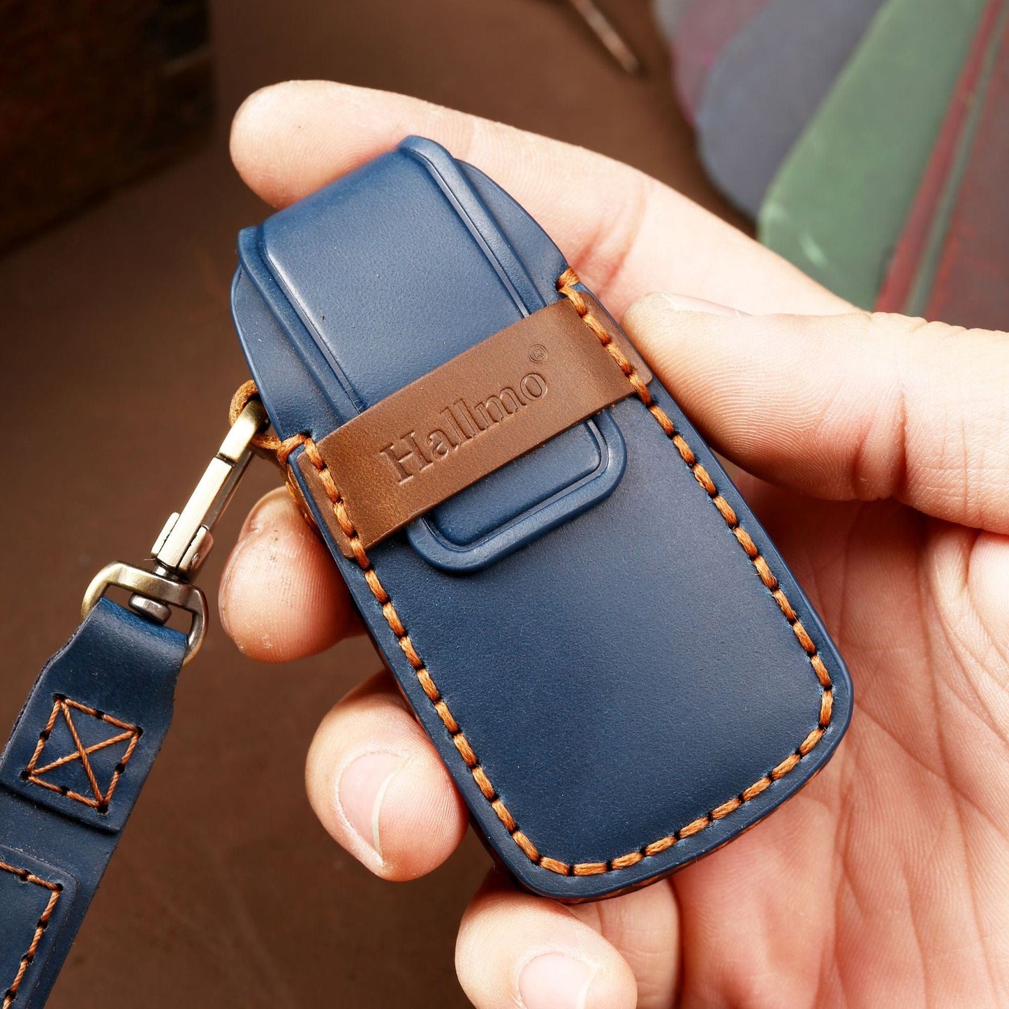 The original factory car key case is suitable for Audi A6L new Q5 pure handmade car key case leather