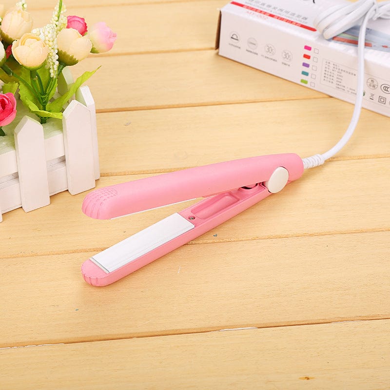 M002 creative mini hair rod manufacturers wholesale student Liu Haixi small splint straight double ceramic hair straightener