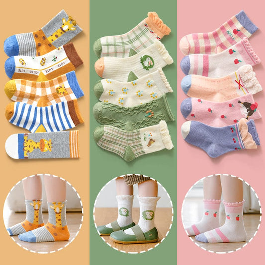 Toyo chaussette 21 automne et hiver nouveau dessin animé dinosaure garçon moyen réservoir chaussettes bébé chaussettes coton chaud sport chaussettes en gros