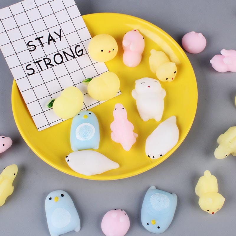 Cross-border hot creative toy small animal cute pet seal king small group whole people venting unzipped pinch wholesale